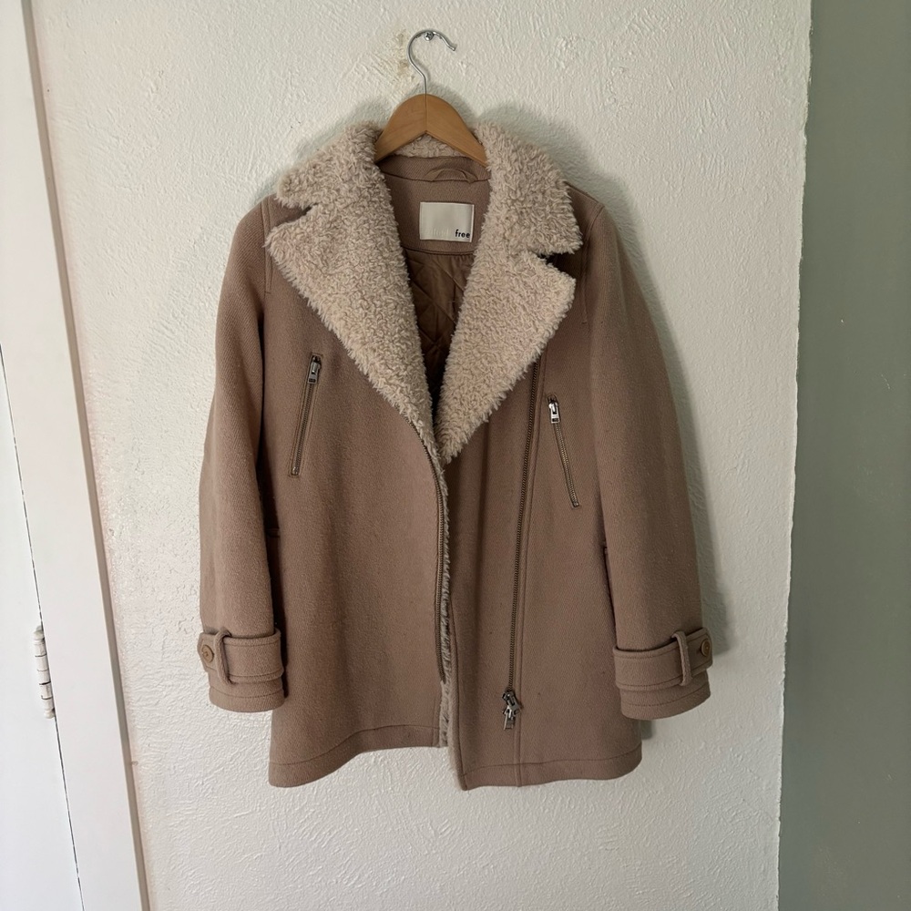 Aritzia Wilfred Free Waterhouse Moto Shearling Jacket